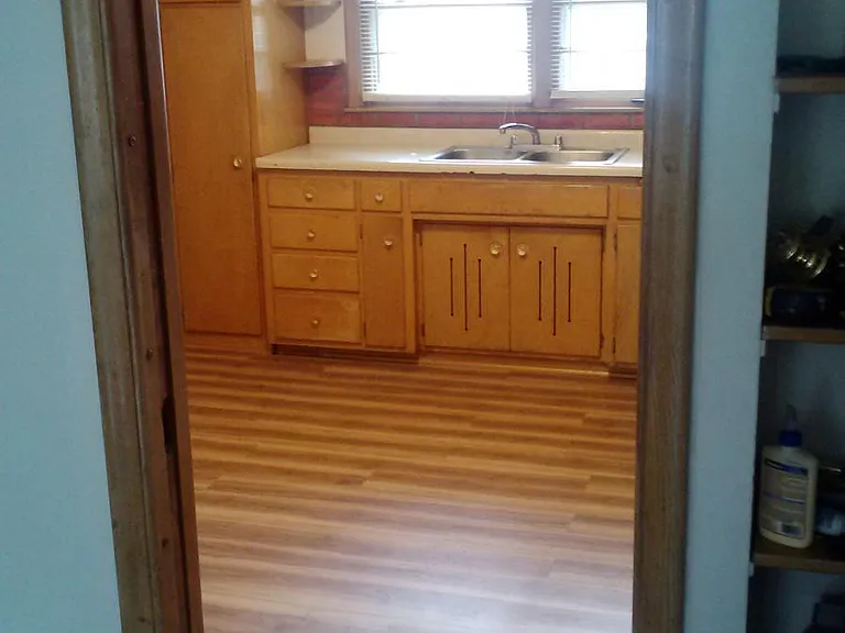 644 Sherwood Ave #4 — Photo 2