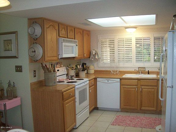 4th image of 17220 N 49th Ave