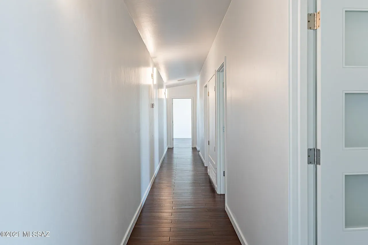 3 bed, 1620 sqft, $1,800 — Photo 4