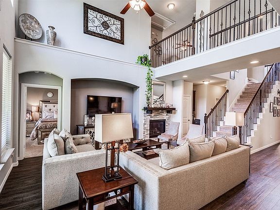 3rd image of 11508 Zachary Ln