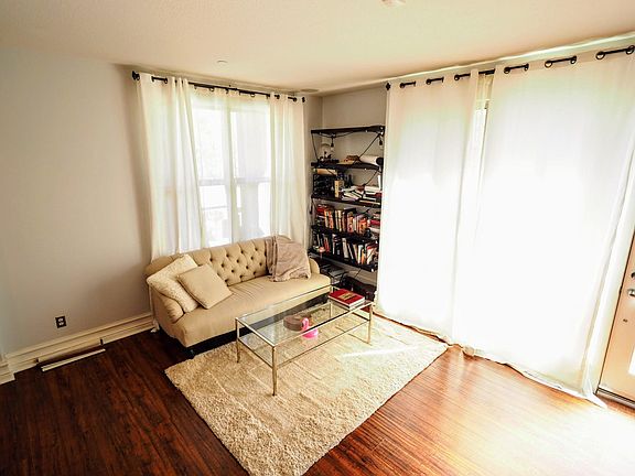 5th image of 5410 W 149th Pl Unit 16