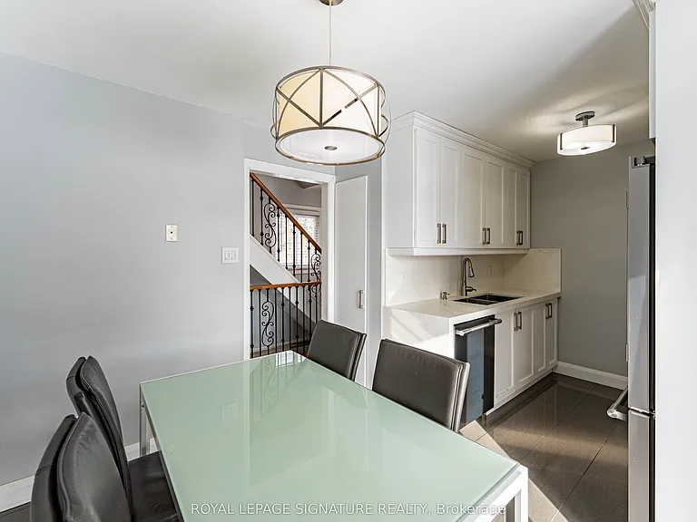 25 Hun Cres — Photo 9