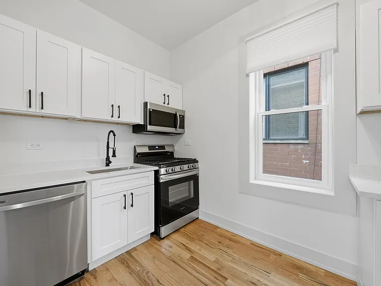 1514 W Fry St #3 — Photo 9