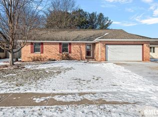 6305 Hayley Ct, Springfield, IL 62712