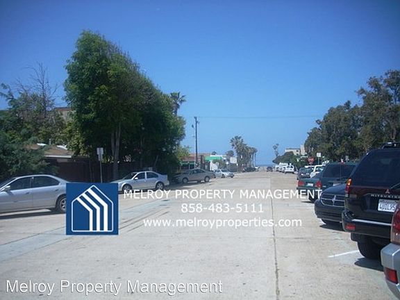 5th image of 924 Hornblend St Unit 208