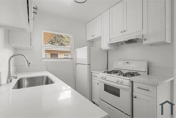 1 bed, 650 sqft, $2,289 — Photo 2