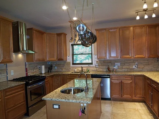 3912 N Grant St — Photo 12