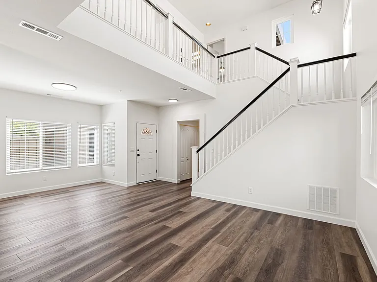 18177 Stonegate Ct — Photo 14