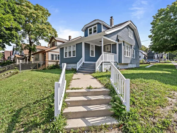 3400 North 24th STREET, Milwaukee, WI 53206