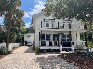 217 Davis St, Neptune Beach, FL 32266