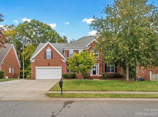 371 E Waterlynn Rd, Mooresville, NC 28115