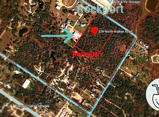 329 N Walker Rd, Rockport, TX 78382