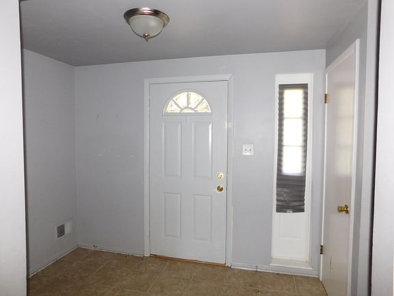 5th image of 6255 Arcadia Dr