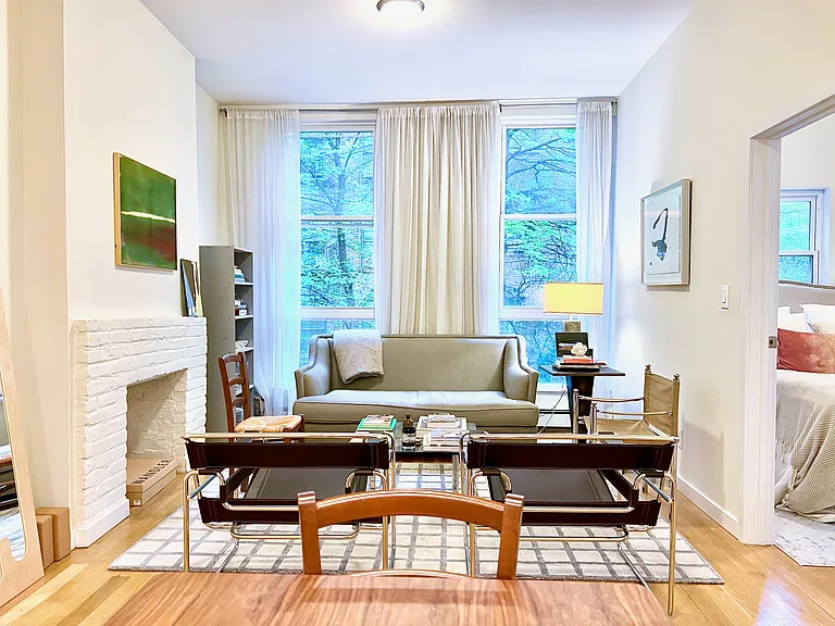 16-18 Charles St #2B — Photo 3