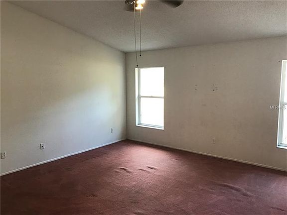 3rd image of 2440 Deermeadow Dr