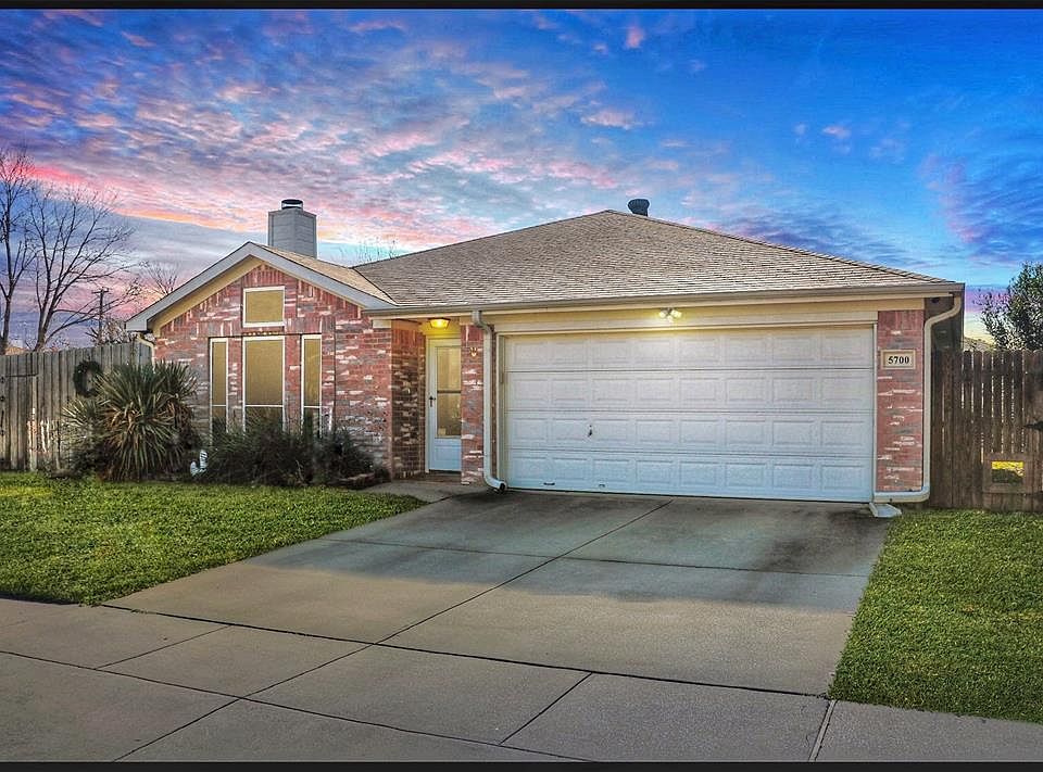 1st image of 5700 Vandalia Trl