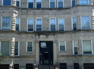 4153 S Berkeley Ave APT 3S, Chicago, IL 60653