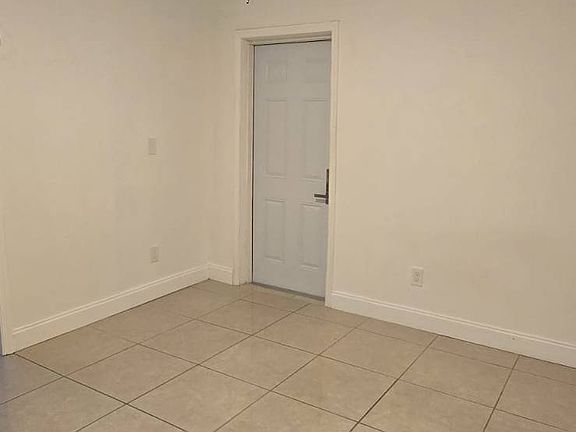 4th image of 3616 SW 113th Ct #2