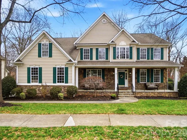 8205 Sturminster Dr, Waxhaw, NC 28173