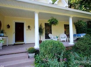 13701 Abinger Ct, Little Rock, AR 72212