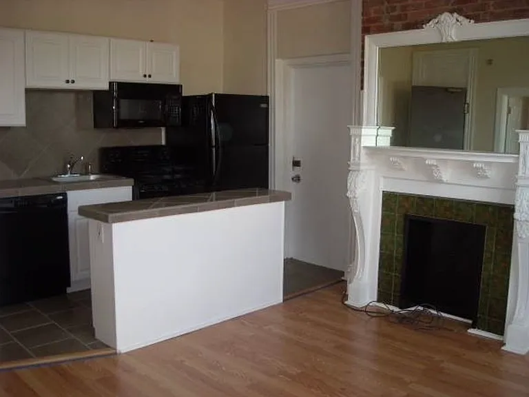 114 S Negley Ave #2B — Photo 2