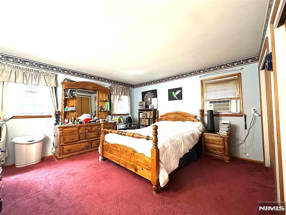 2nd image of 252 Wierimus Rd