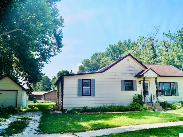 14151 Heywood St, Waverly, NE 68462