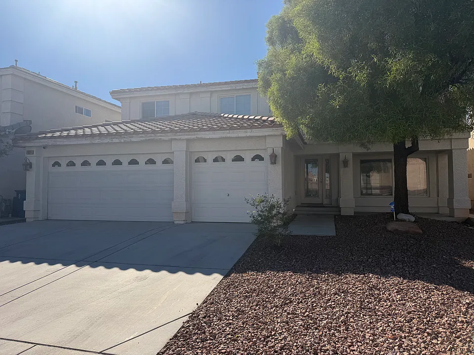 7839 Tattersall Flag St
