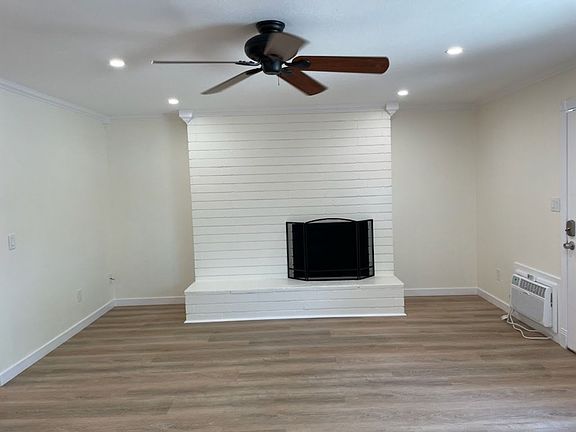 2nd image of 1248 N Cuyamaca St APT 1