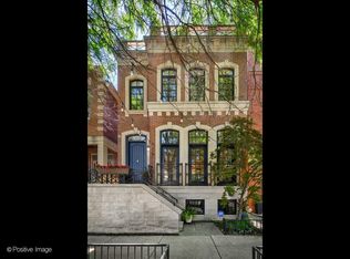 1923 W School St, Chicago, IL 60657