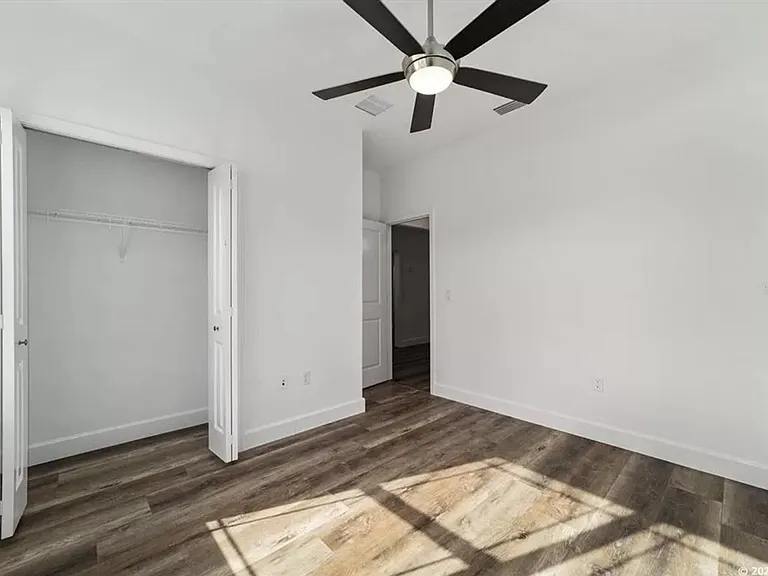 1394 SW 68th Ter — Photo 20