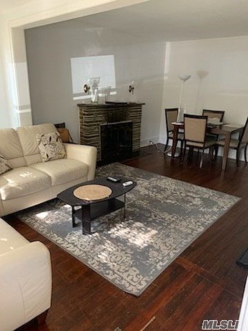 1st image of 27 N Bayles Ave Floor 1