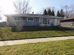 6062 N Denmark St, Milwaukee, WI 53225