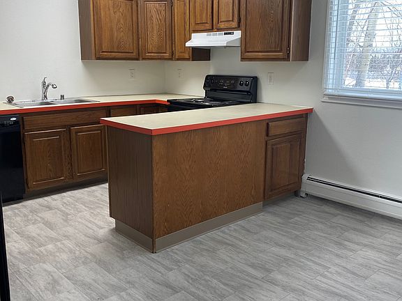 2nd image of 12332 End St APT 306