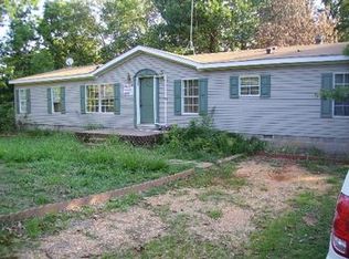 2032 Laughlin Ridge Rd, Pineville, MO 64856