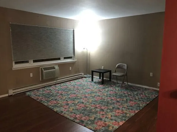 43 Lincoln Gdns Unit 43B, Lake Hiawatha, NJ 07034