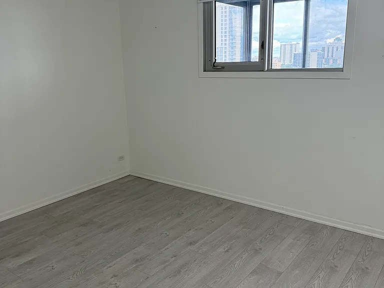 55 Nassau St N #4 — Photo 12
