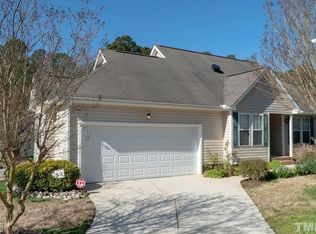 112 Waterpoint Rd, Holly Springs, NC 27540