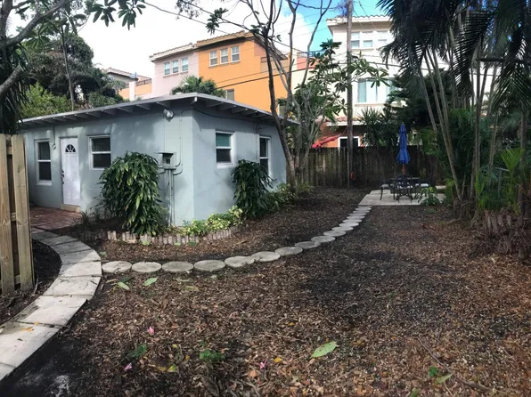 610 NE 10th Ave, Fort Lauderdale, FL 33304