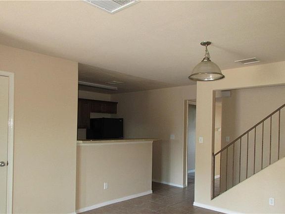 3rd image of 5744 Saluki Dr #A