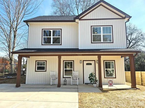 129 Woodlawn Dr, Statesville, NC 28677
