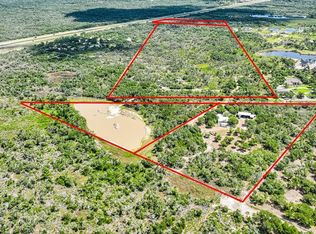 215 Lamar Dr, Rockport, TX 78382