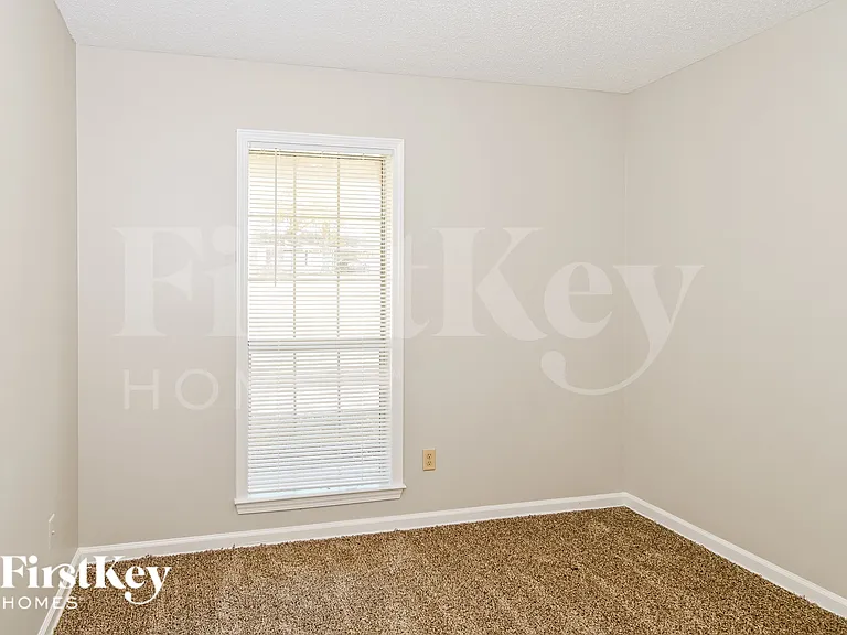 6052 Blocker St — Photo 11