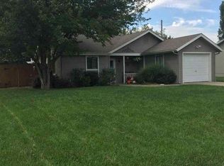 222 Knoxberry Dr, Manhattan, KS 66502