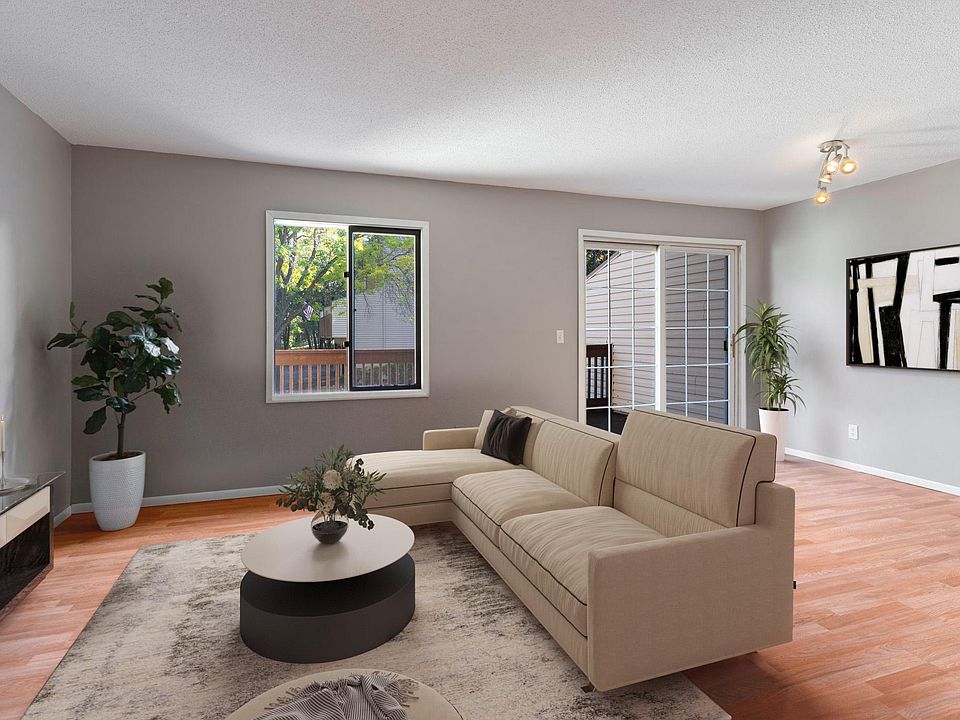 1st image of 137 River Woods Ln