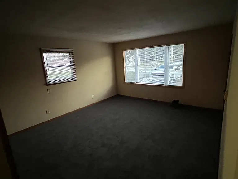 310 E Main St #A — Photo 2