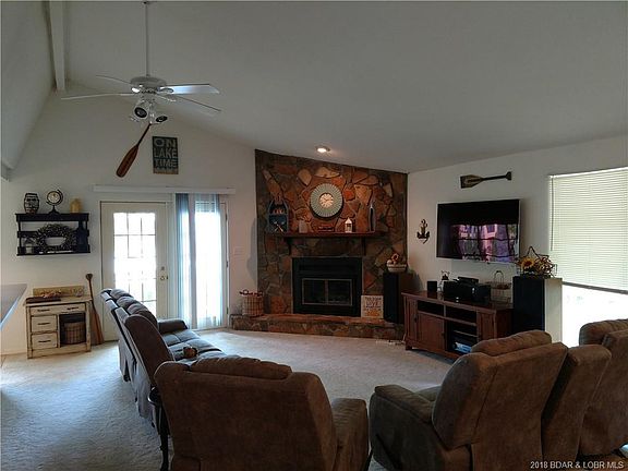 5th image of 1445 Nichols Rd