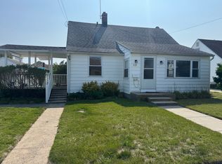 222 9th St S, Brigantine, NJ 08203