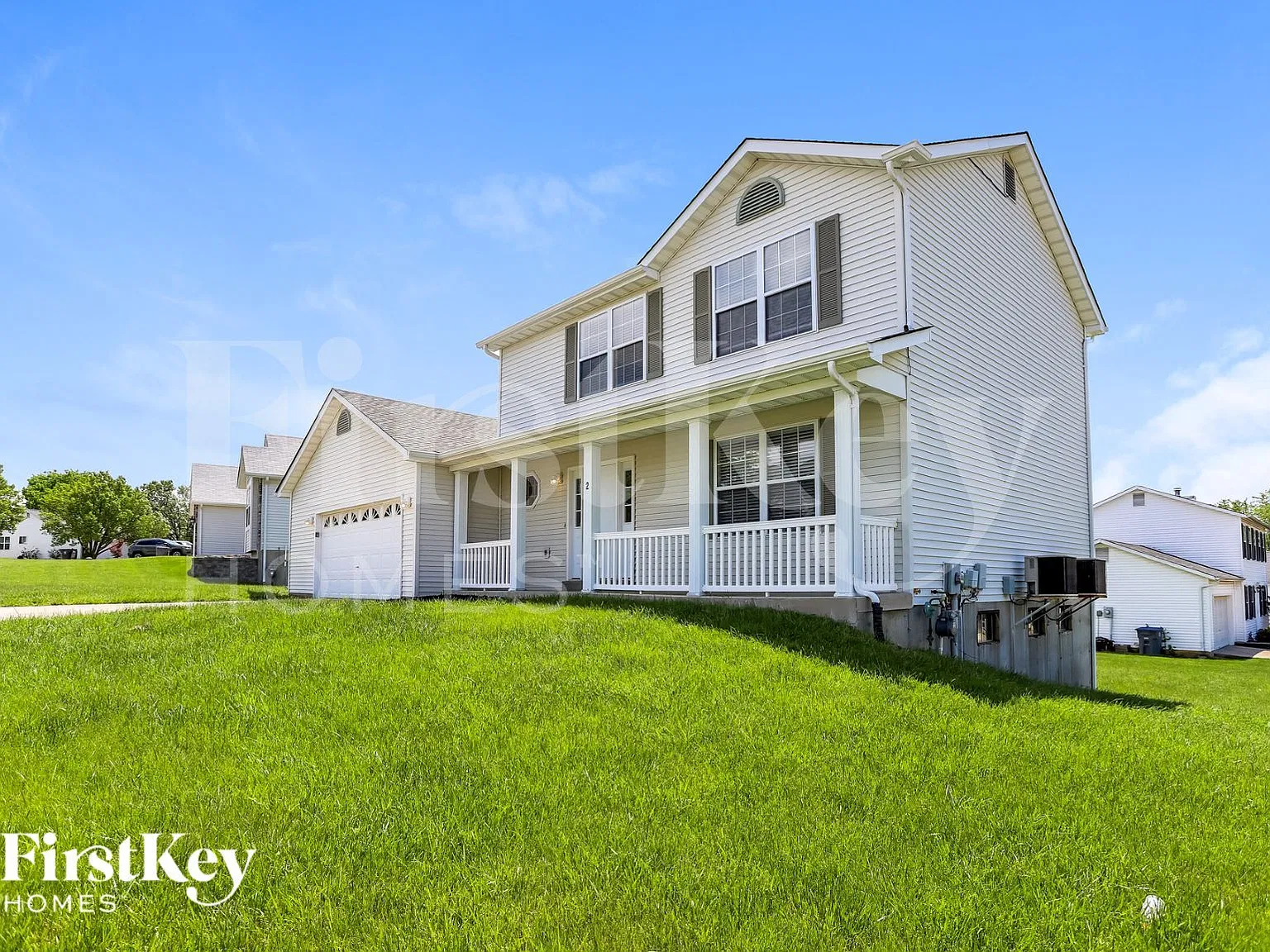 4 bed, 2.5 bath, 2050 sqft, $3,020 — Photo 2