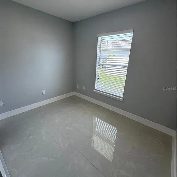 12 Reynolds Pl — Photo 15